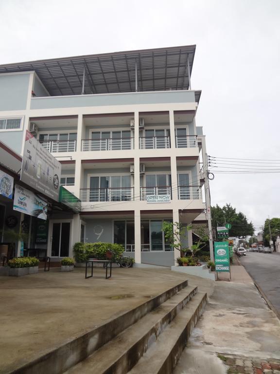 The 9Th House Hotell Krabi town Eksteriør bilde